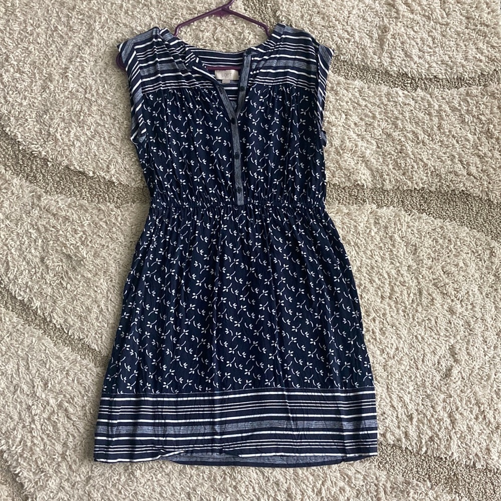 Small, LOFT navy and white dress